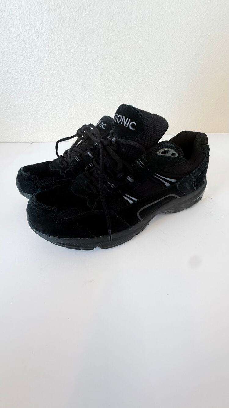 Vionic Walker Classic Walking Shoes 23 Walk Black Suede